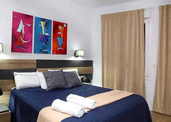 Piso Reformado A 2 Min Del Casco Viejo Con Garaje Gratis Apartment *