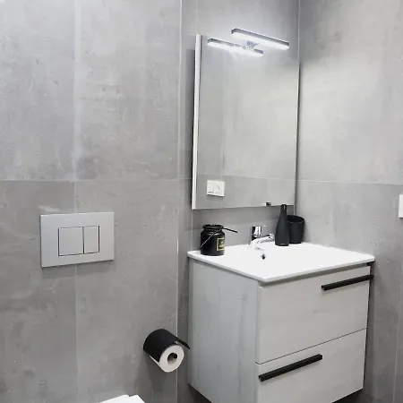 Piso Reformado A 2 Min Del Casco Viejo Con Garaje Gratis Lägenhet *